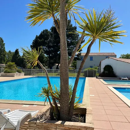 Сasa de vacaciones La Maison Des *