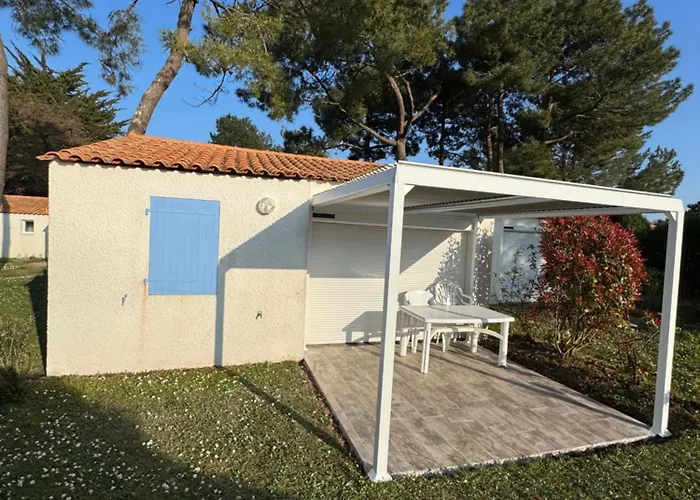 Hébergement de vacances La Maison Des *